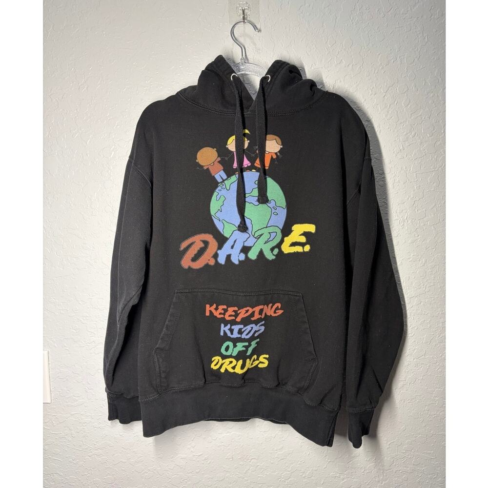D.A.R.E Mens Black Hoodie Pullover Sweater Sz M